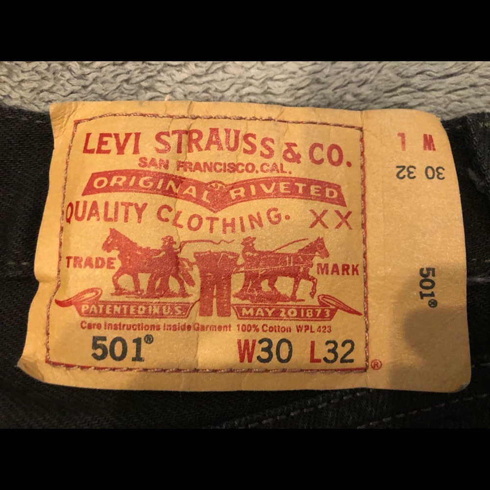 Levi Jeans (Black; 30W x 32L OR 31W x 30L) - Picture 4 of 4